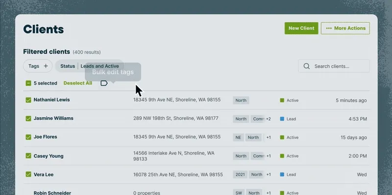 An animated GIF showing the process of applying tags to clients in bulk.