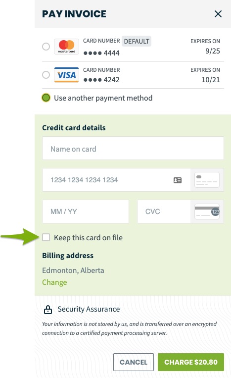 option to pay invocie with the option to use another payment method. There is an arrow pointing towards the option to keep the card on file