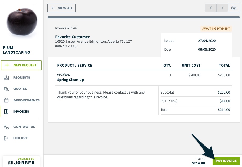 invoice in client hub with an arrow pointing to the button for pay invoice